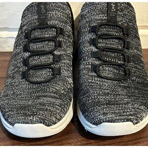 Ryka Womens Memory Foam Elia Sneakers Size 9W Black & White Fabric Upper-Slip On